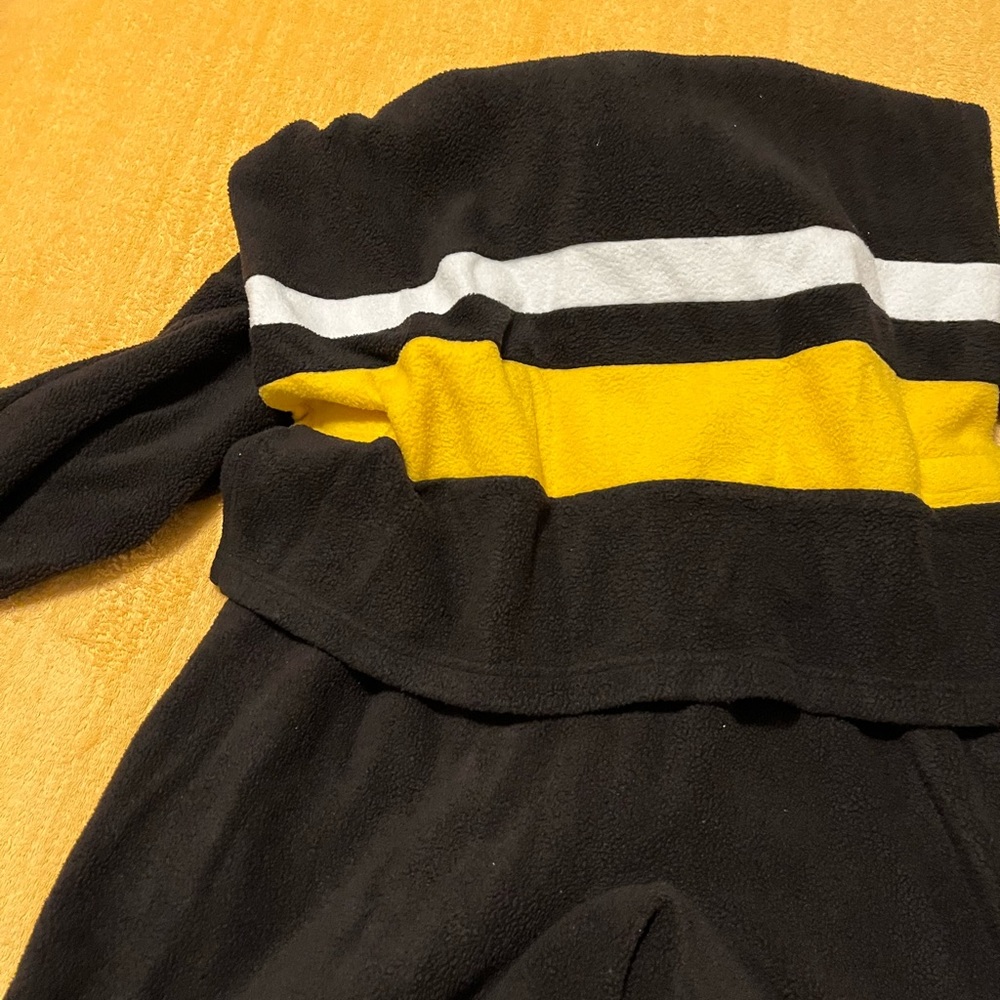 Pittsburgh Penguins one piece pajamas - Picture 2 of 7